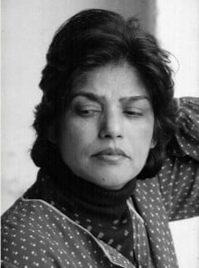 kishwar_naheed_220x500