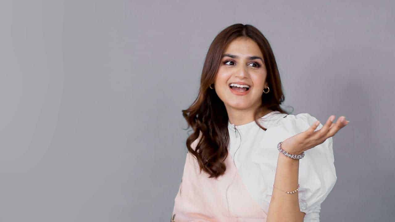 VIDEO: Hot Seat With Hira Mani - Mashion